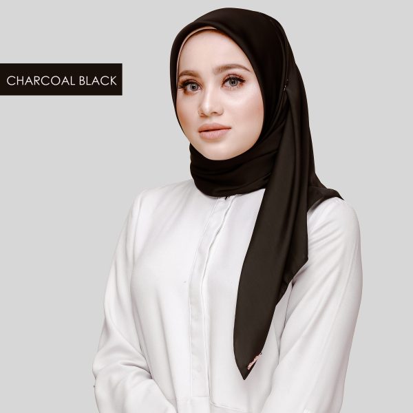 CHARCOAL BLACK