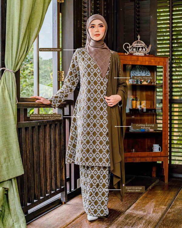 DETAILS KURUNG RATNA