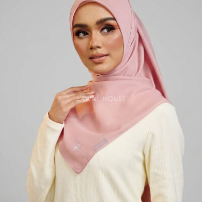 BLUSH PINK