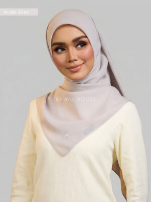 NUDE GREY