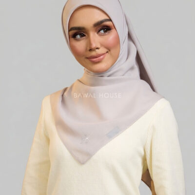 NUDE GREY