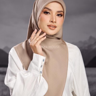 Pale beige 3