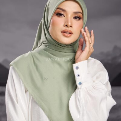 Pistachio green 3