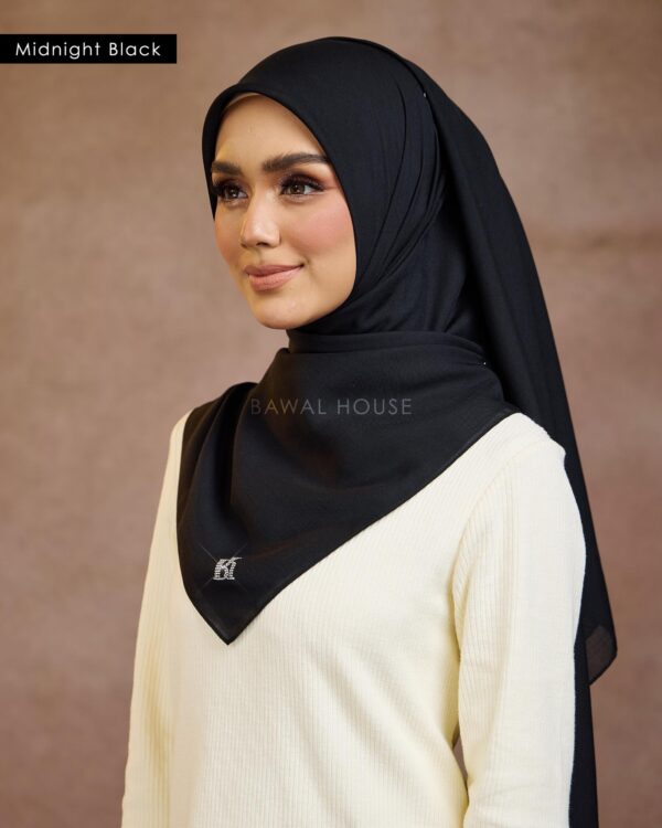 midblack2